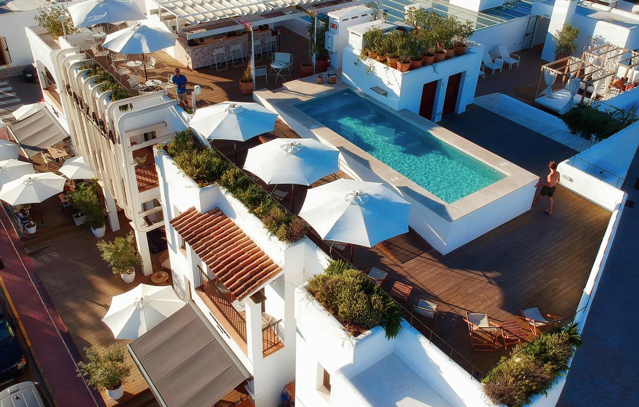 Gatzara Suites Santa Gertrudis Santa Gertrudis  Exterior photo