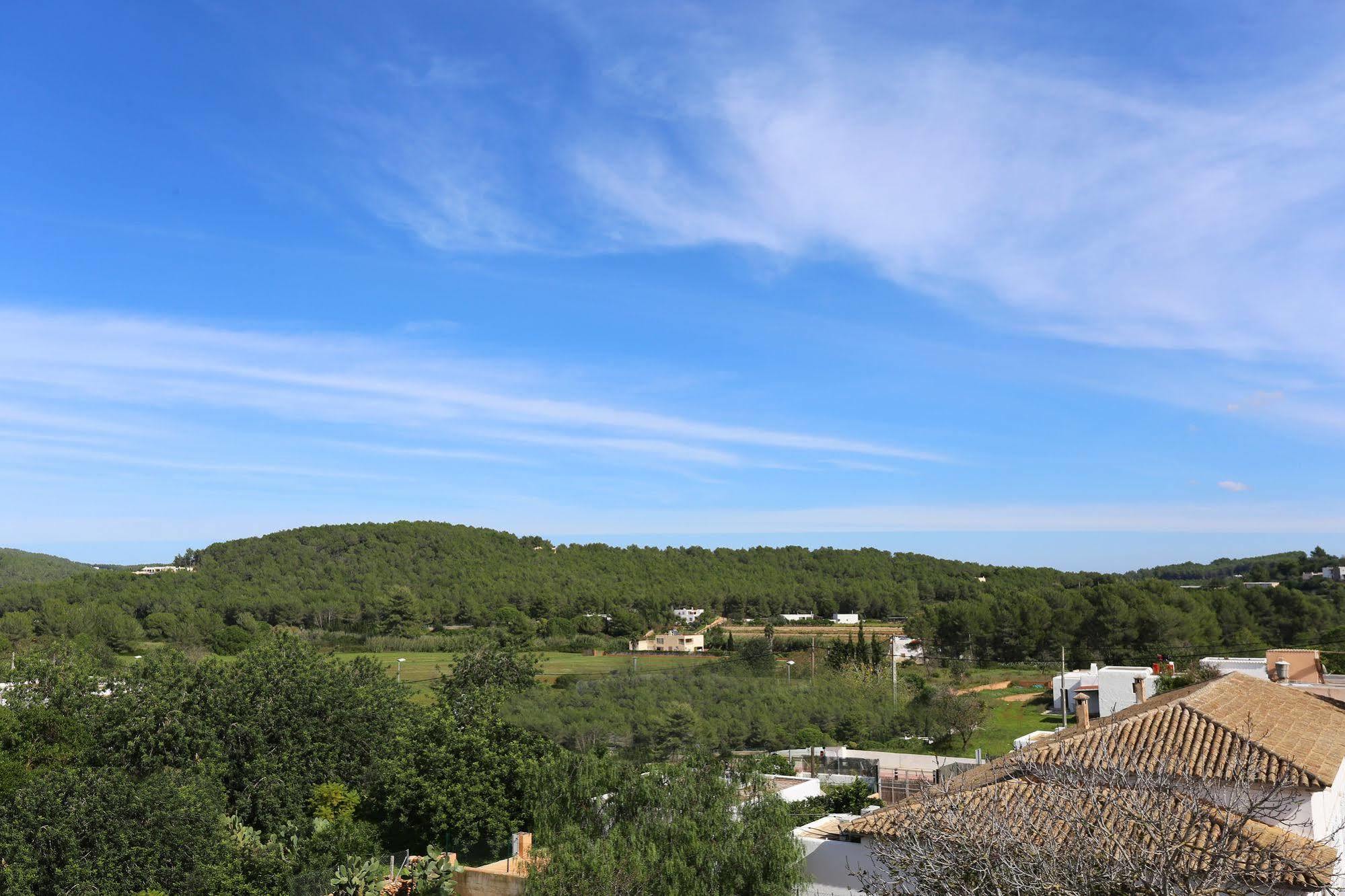 Gatzara Suites Santa Gertrudis Santa Gertrudis  Exterior photo