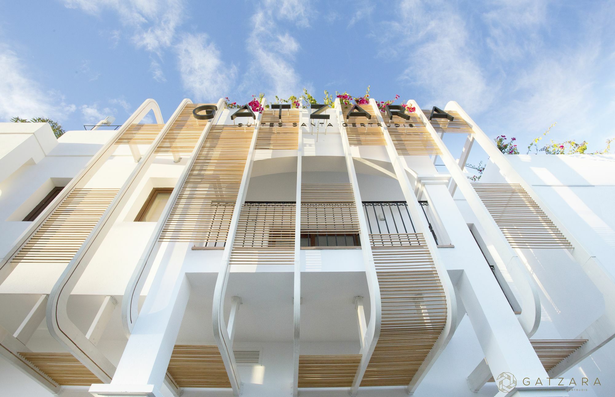 Gatzara Suites Santa Gertrudis Santa Gertrudis  Exterior photo